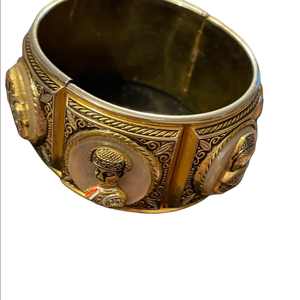 Vintage 1940 Gold plated Damascene Bangle bracelet matador bull flamencio Dancer - Picture 6 of 10